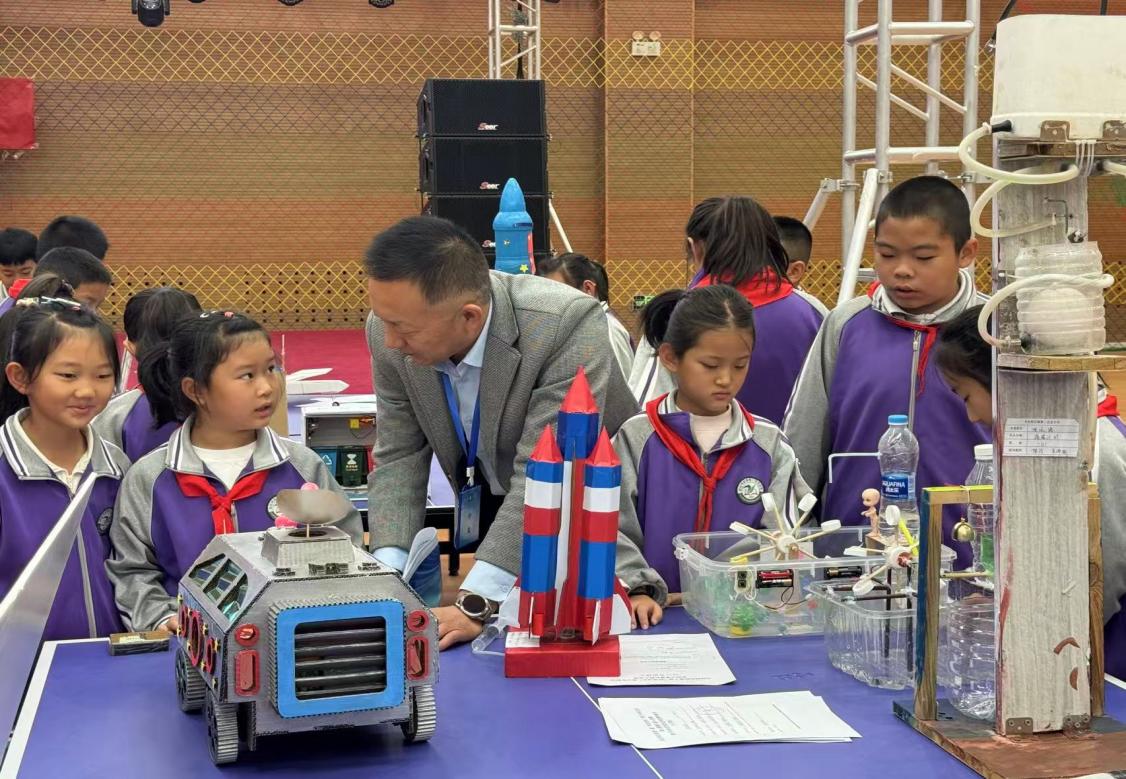 科技节2 科技节2